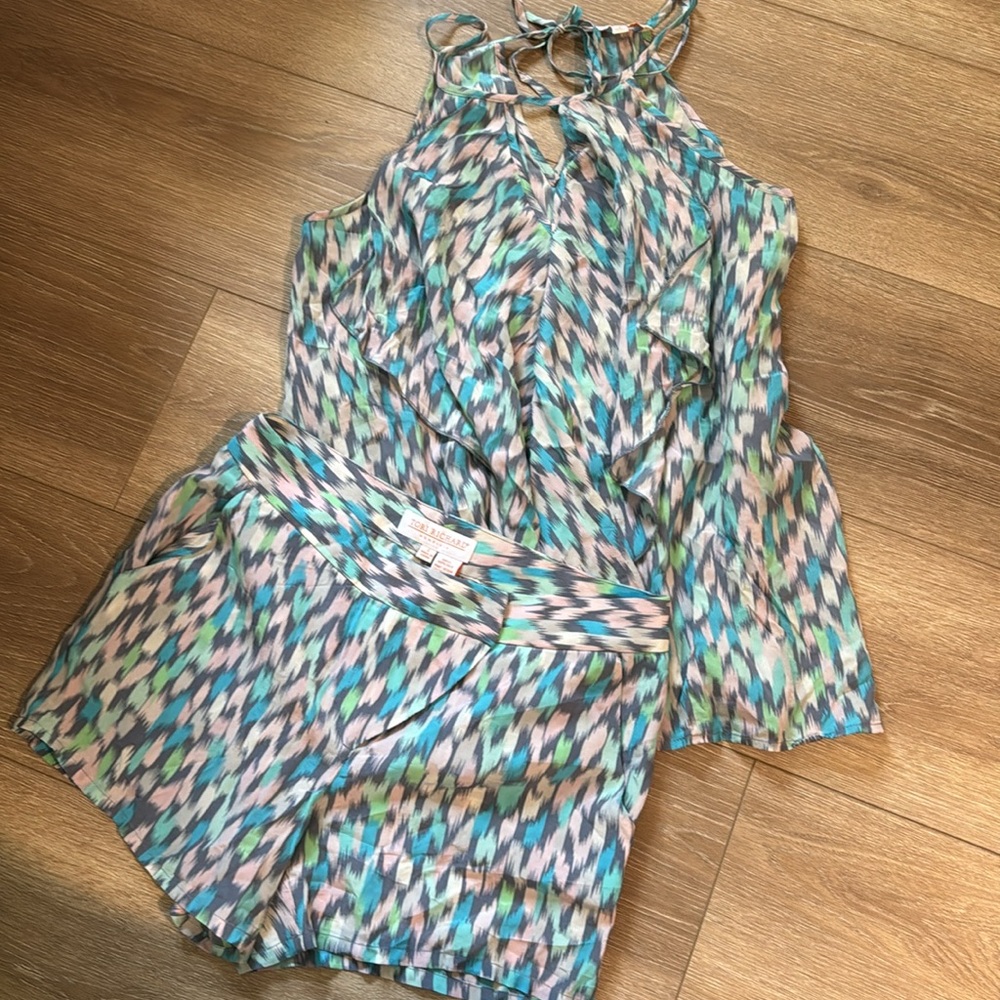 100% silk Tori Richard SET